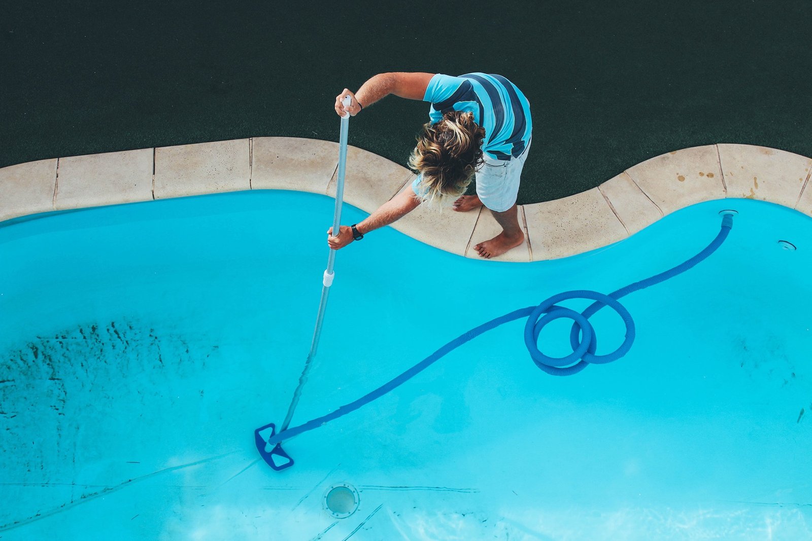 Weekly Pool Maintenance in Florissant, MO